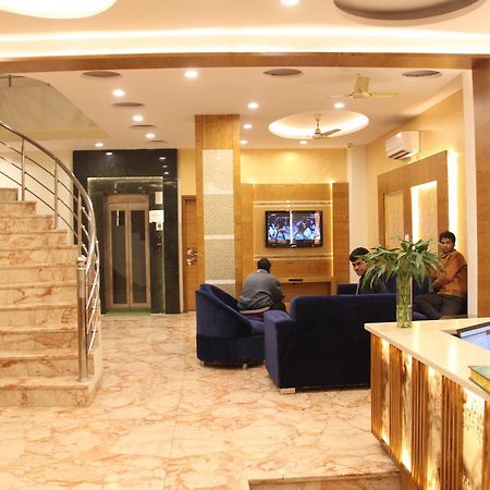 Hotel Golden Oasis - A Well Hygiene Property Paharganj Ngoại thất bức ảnh