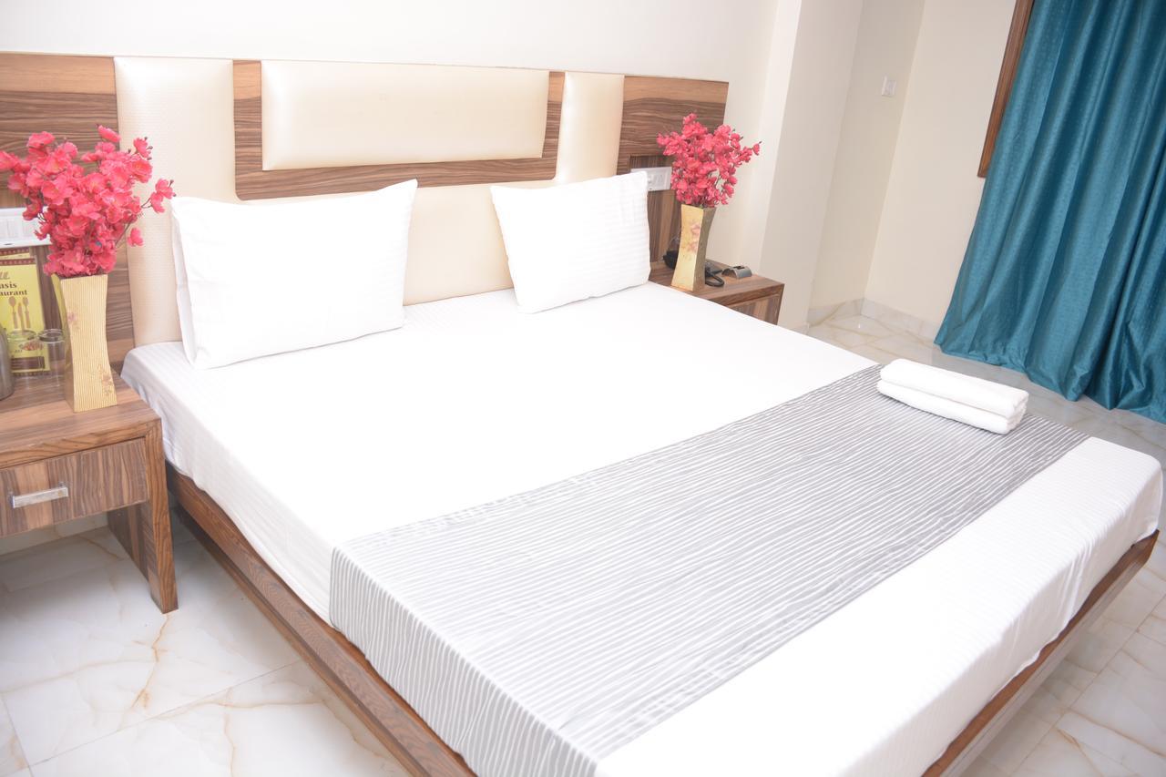 Hotel Golden Oasis - A Well Hygiene Property Paharganj Ngoại thất bức ảnh